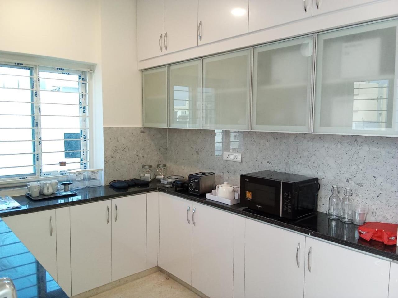 Enkay Service Apartments Kondapur  Екстер'єр фото