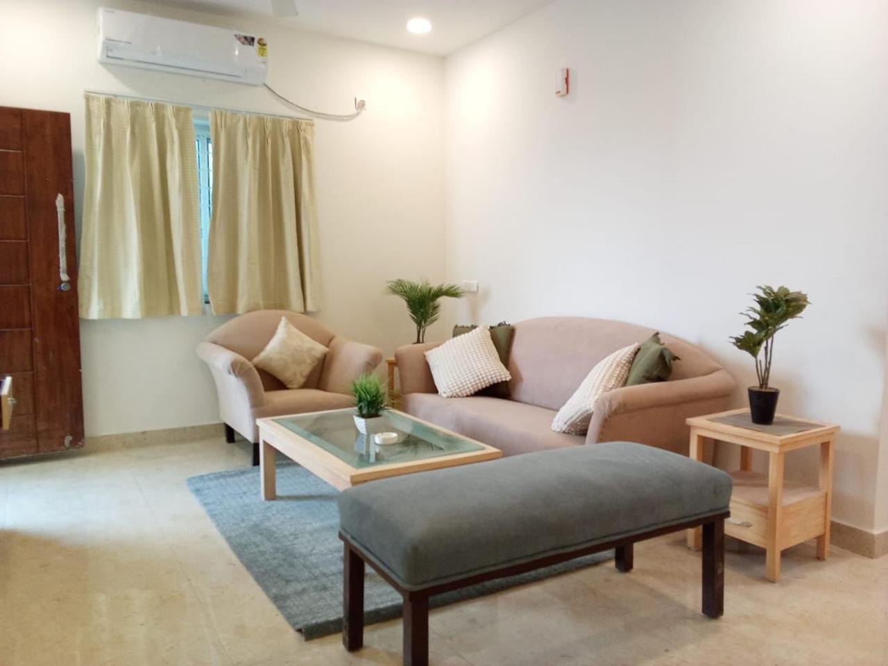 Enkay Service Apartments Kondapur  Екстер'єр фото