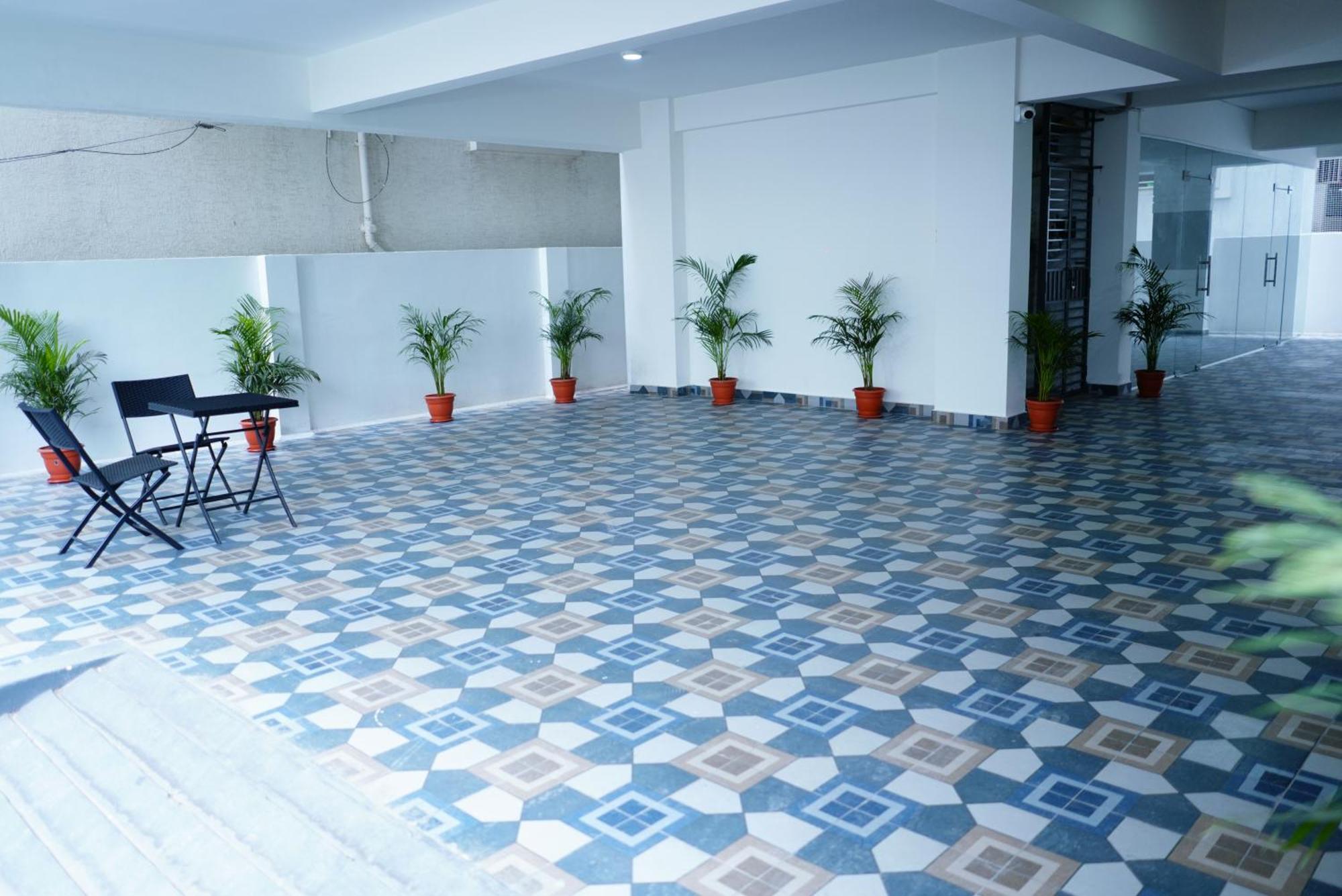 Enkay Service Apartments Kondapur  Екстер'єр фото